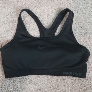 Size Medium Black Nike Pro Sports Bra